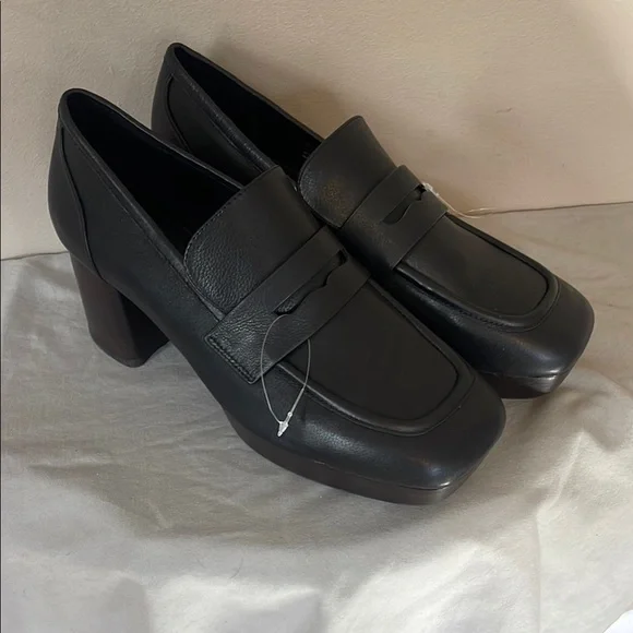 AEROSOLES | Shoes | Aerosoles Black Leather Womens Loafers M Heels Shoes  Square Toe Nwot Ladies | Poshmark